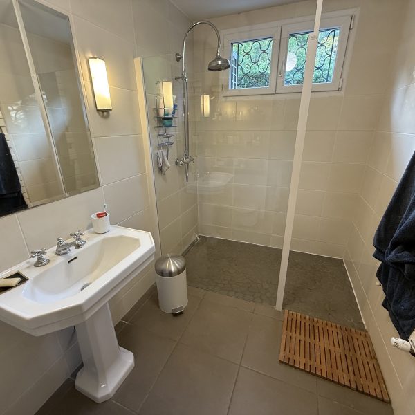 easyplomberie-salle-de-bain-douche-italienne-vasque